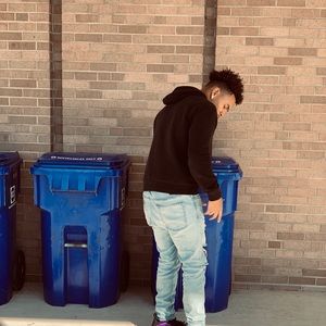 Meet your Posher, Quantez